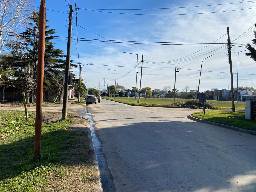 LATERAL.2