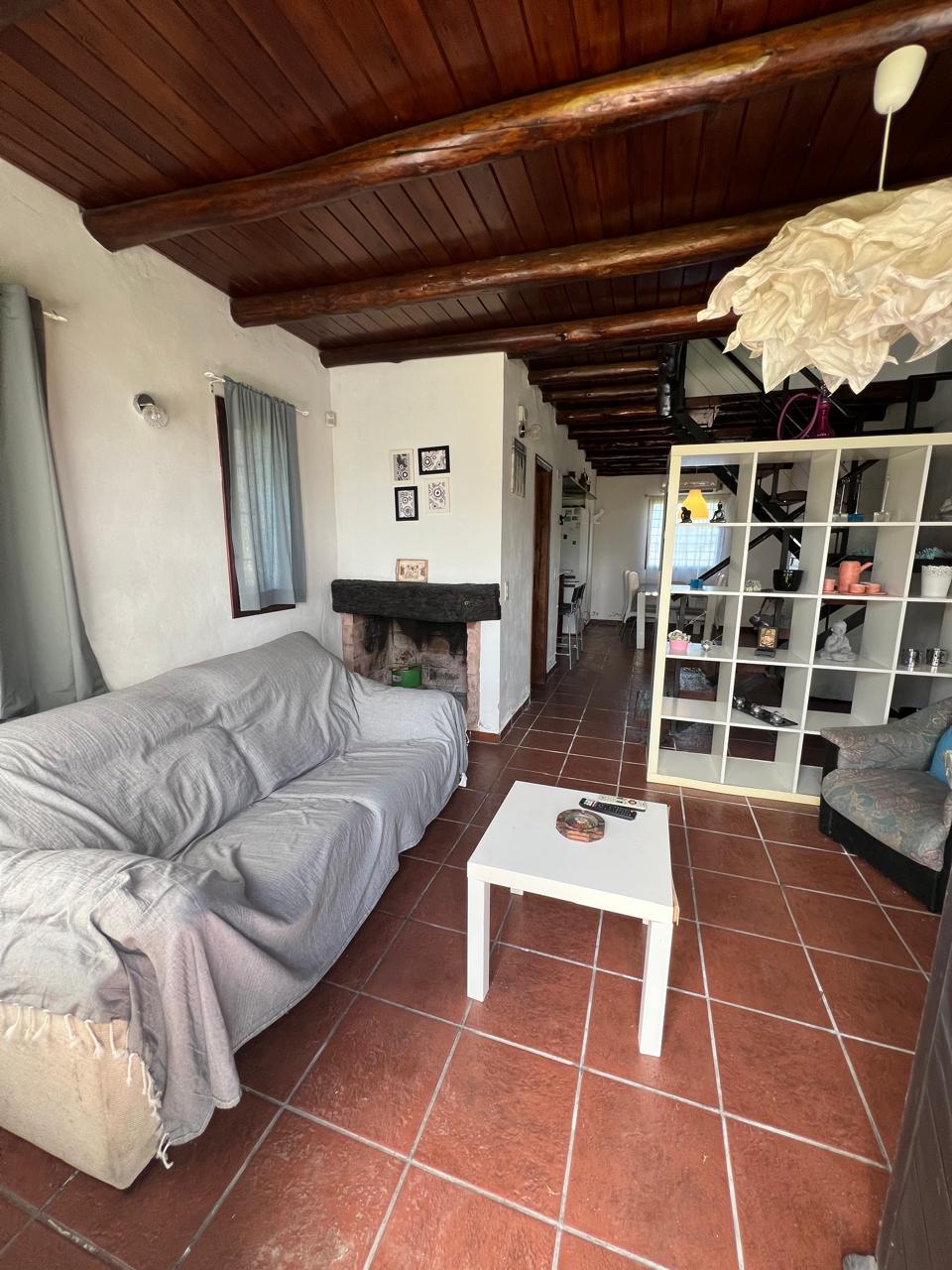 b6c086b5-26bb-467a-aa14-8e229320c170