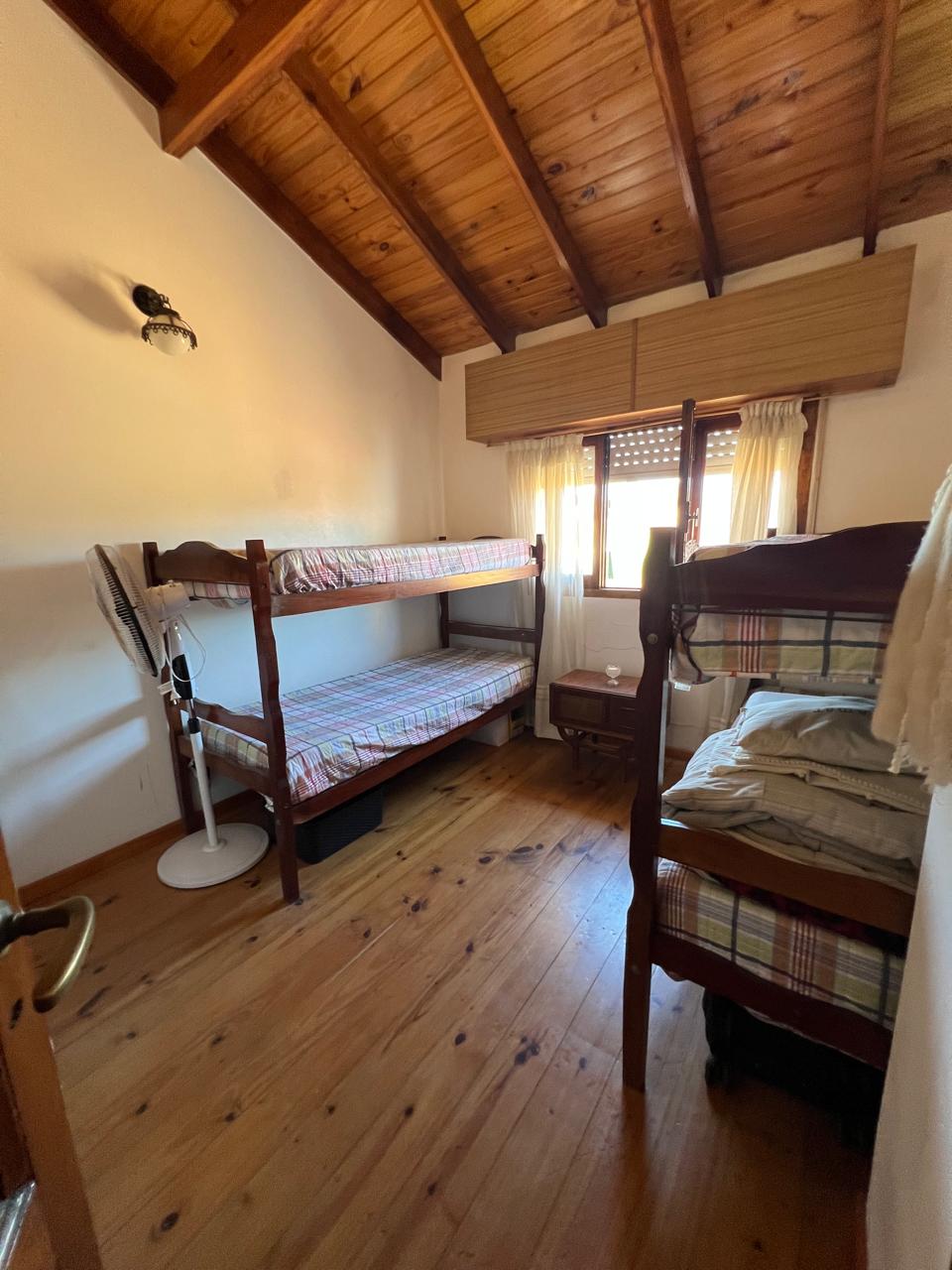 da256d5d-d666-4d02-a7ee-f3f2b945c7e7