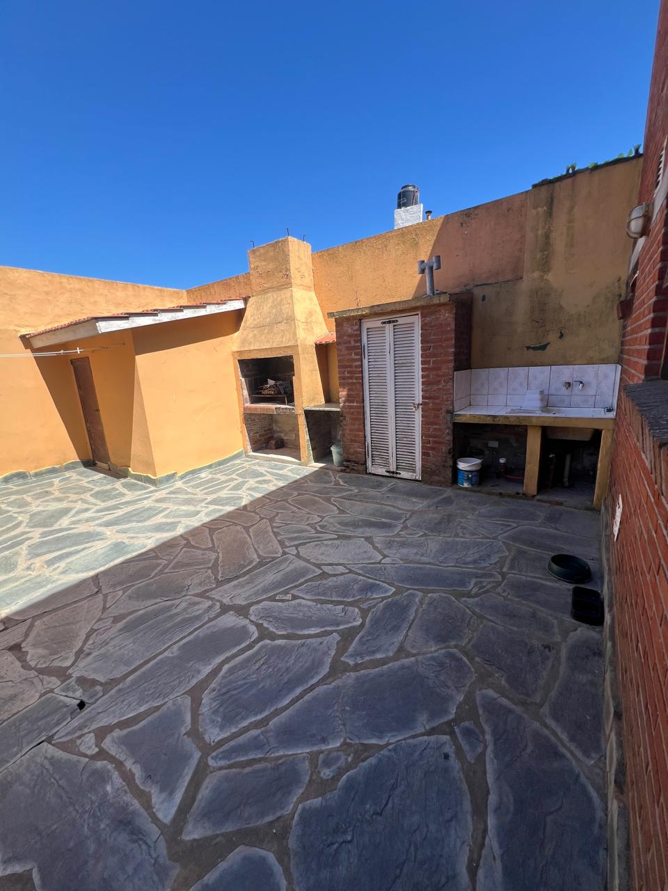 a49562fc-e140-405c-b033-b404b668d0e3