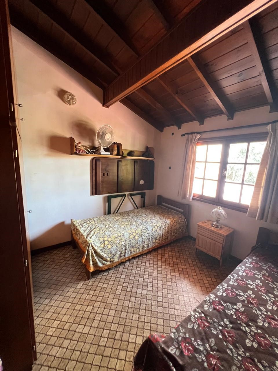 d04012e2-6493-4ca0-9375-7f72f160bf0e