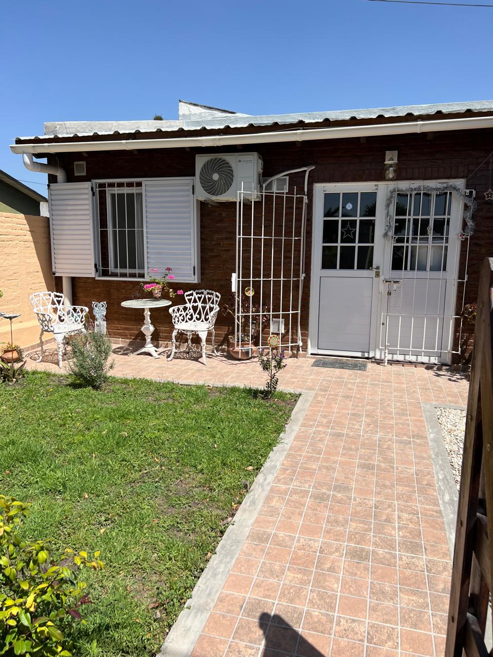 b481e53c-2119-4aa4-9c3b-c9e91ba63bdc