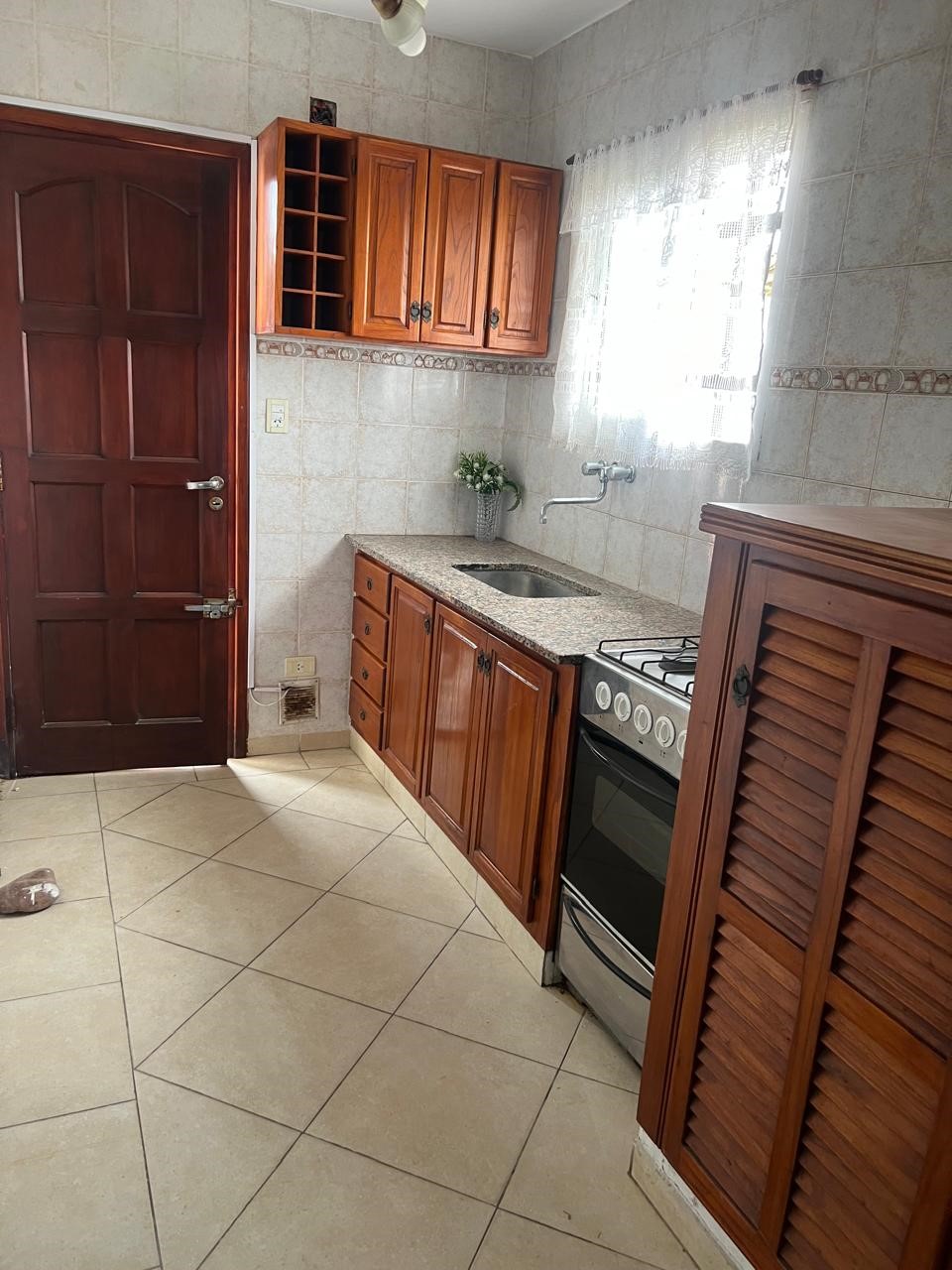 dd5985a3-1622-49d3-be9a-8e13d5f215ca