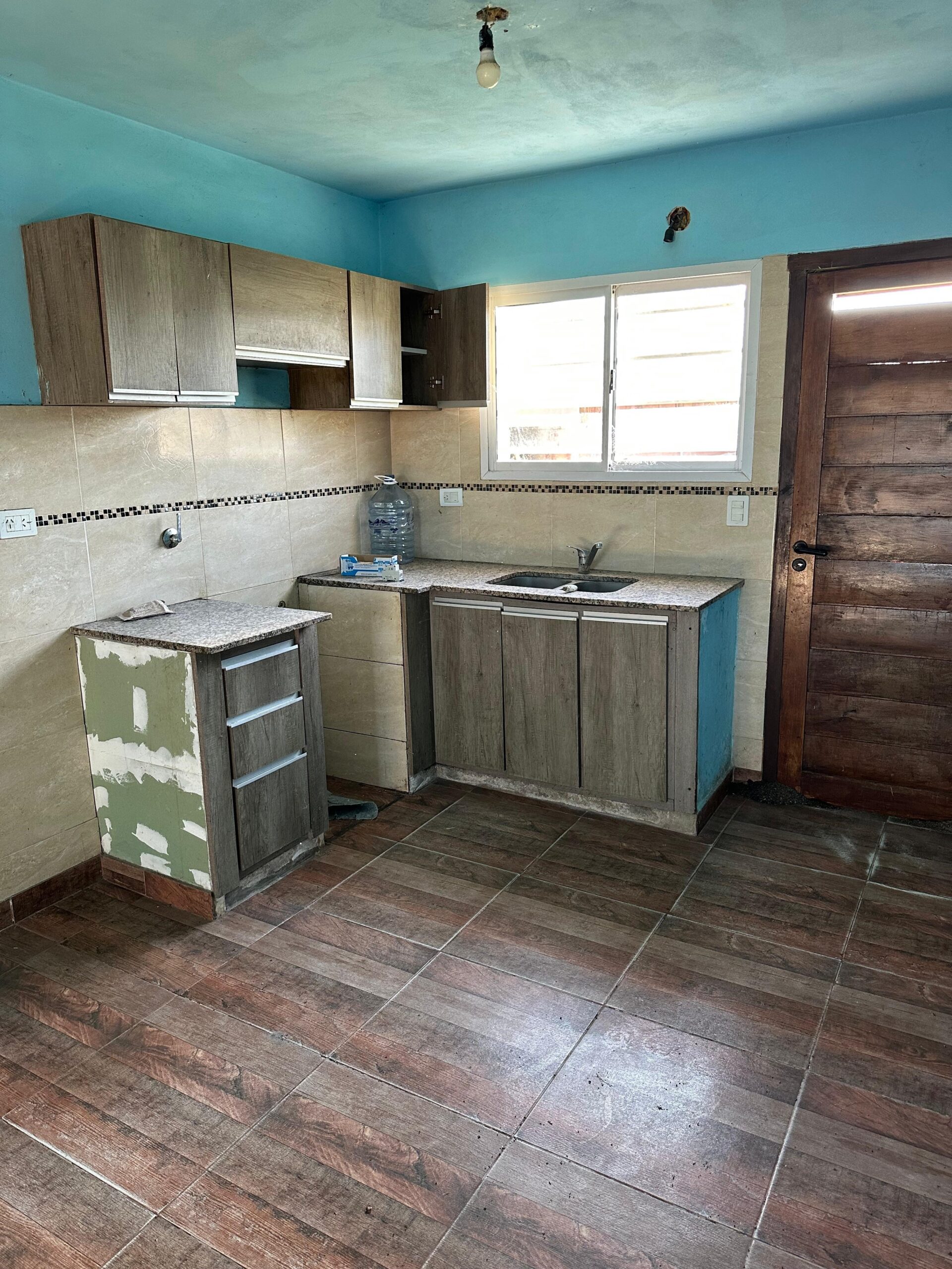 50a06663-fbf3-4066-bffc-cc6492659145