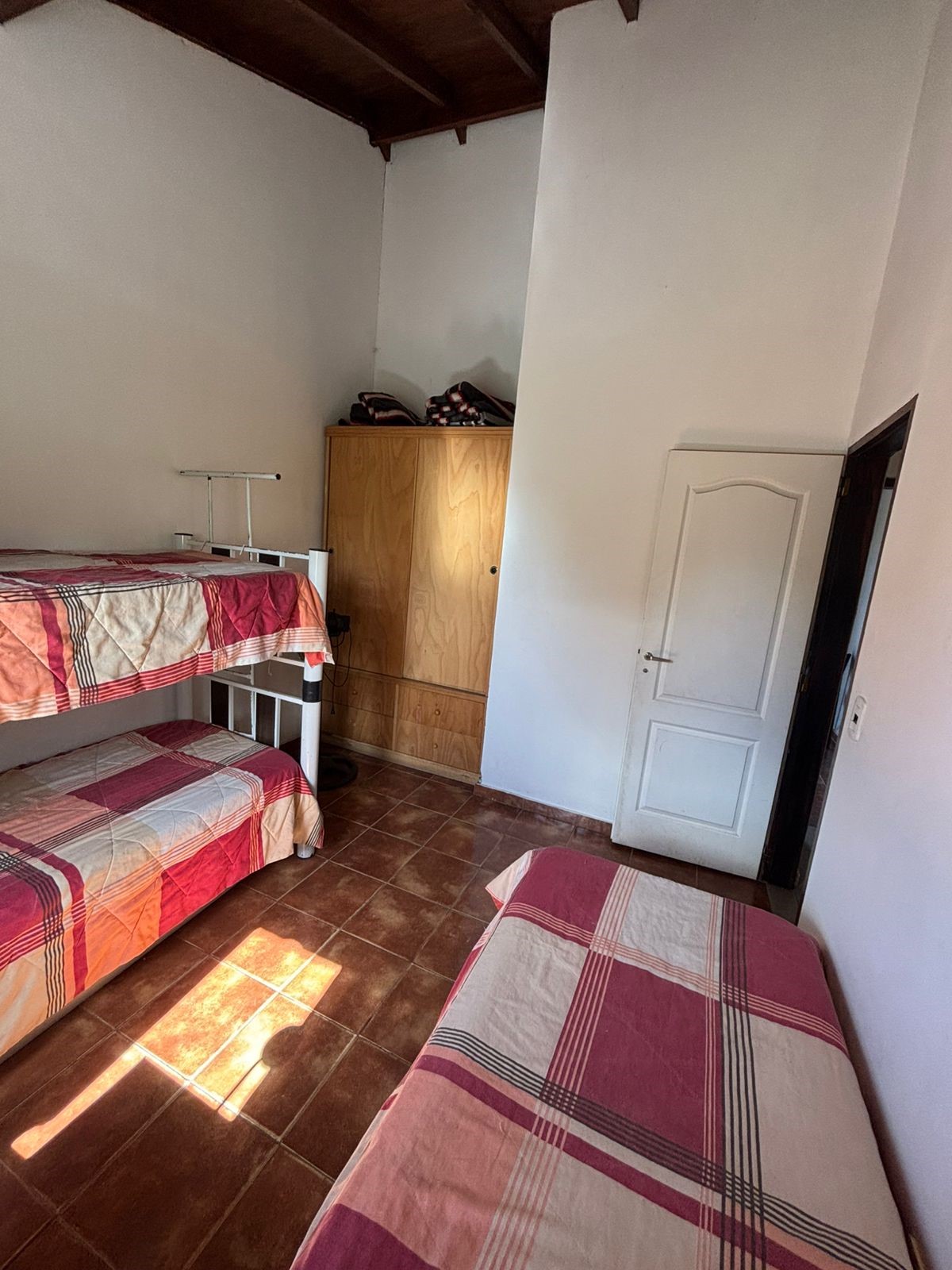 dormitorio secundario 2